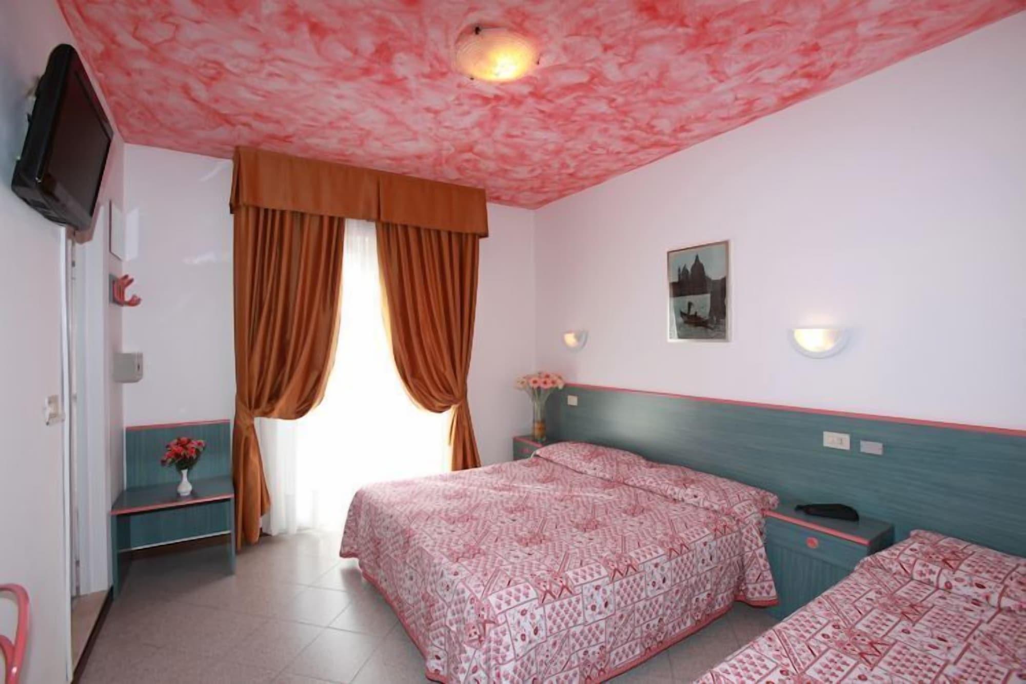 Hotel Storione Lido di Jesolo Dış mekan fotoğraf