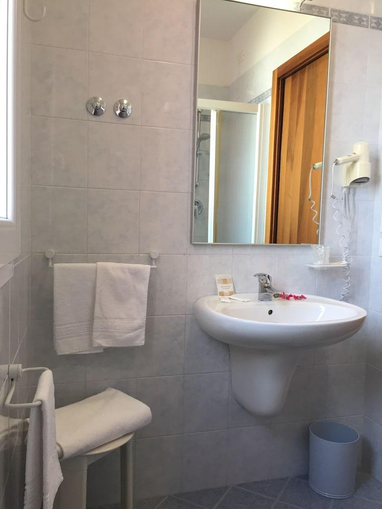Hotel Storione Lido di Jesolo Dış mekan fotoğraf