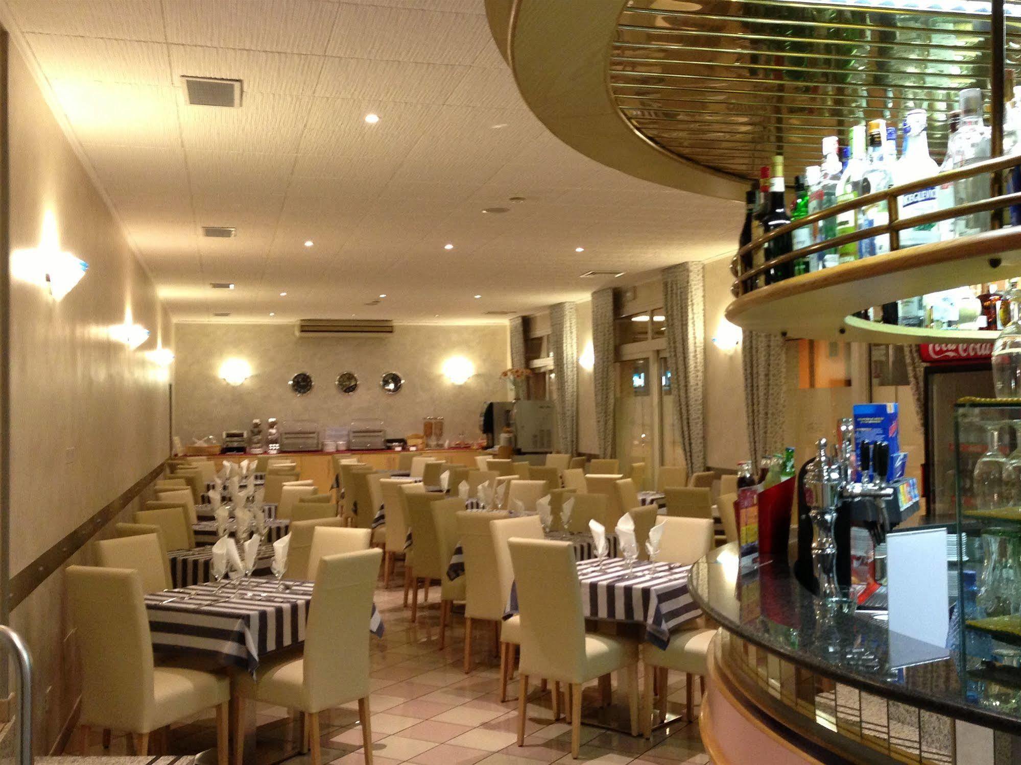 Hotel Storione Lido di Jesolo Dış mekan fotoğraf